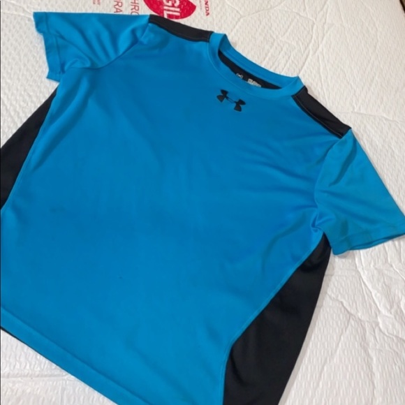 T-shirt - Picture 1 of 2
